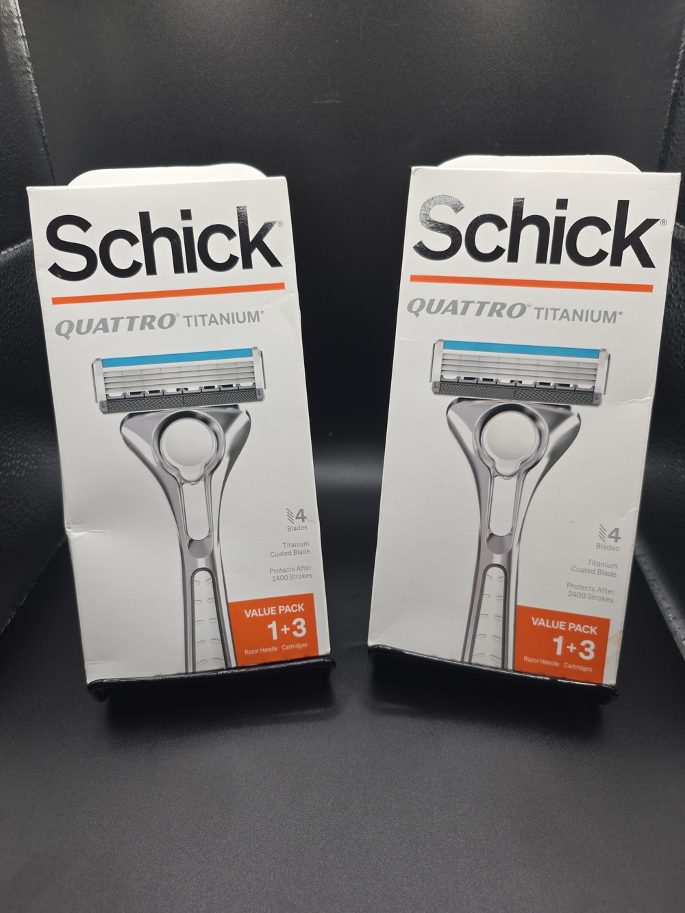 Schick Quattro Titanium Razor Value Pack - Picture 2 of 3